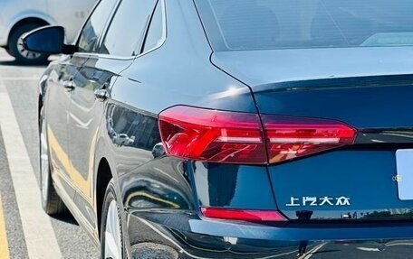 Volkswagen Passat B8 рестайлинг, 2021 год, 1 850 000 рублей, 33 фотография