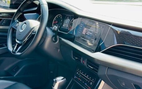 Volkswagen Passat B8 рестайлинг, 2021 год, 1 850 000 рублей, 28 фотография