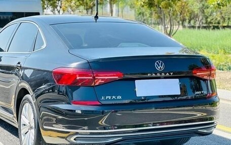 Volkswagen Passat B8 рестайлинг, 2021 год, 1 850 000 рублей, 34 фотография