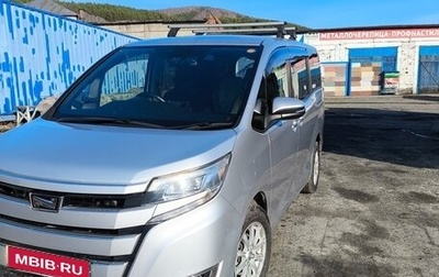 Toyota Noah III, 2017 год, 2 050 000 рублей, 1 фотография