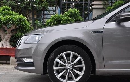 Skoda Octavia IV, 2021 год, 1 850 000 рублей, 6 фотография