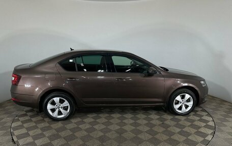 Skoda Octavia, 2018 год, 2 420 000 рублей, 4 фотография