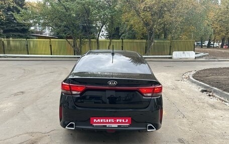 KIA Rio IV, 2021 год, 1 000 000 рублей, 3 фотография