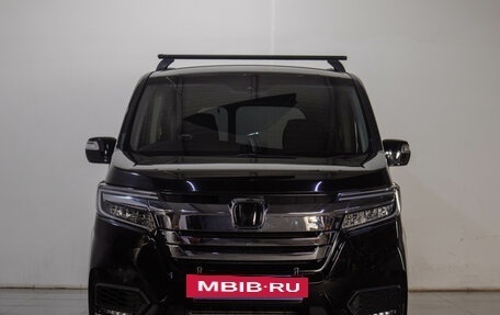 Honda Stepwgn IV, 2018 год, 2 499 000 рублей, 2 фотография