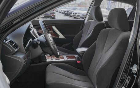 Toyota Camry, 2011 год, 1 399 000 рублей, 10 фотография