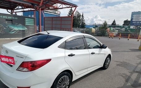 Hyundai Solaris II рестайлинг, 2013 год, 580 000 рублей, 4 фотография