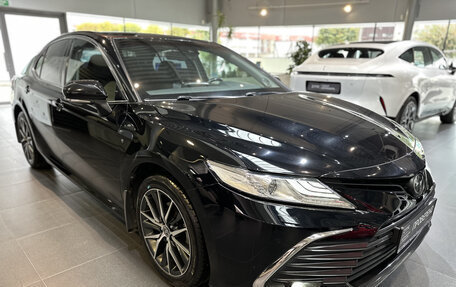 Toyota Camry, 2022 год, 3 249 900 рублей, 3 фотография