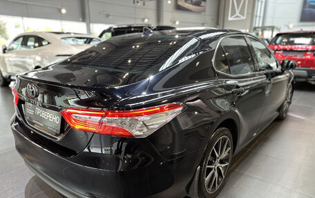 Toyota Camry, 2022 год, 3 249 900 рублей, 6 фотография