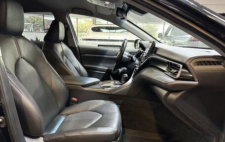 Toyota Camry, 2022 год, 3 249 900 рублей, 13 фотография