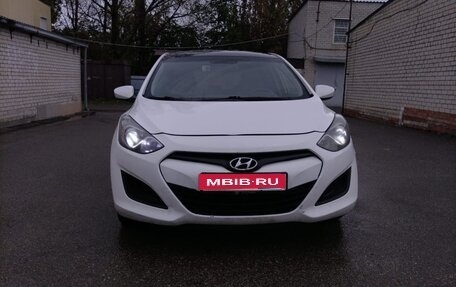 Hyundai i30 II рестайлинг, 2014 год, 830 000 рублей, 1 фотография