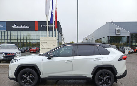 Toyota RAV4, 2020 год, 2 550 000 рублей, 12 фотография