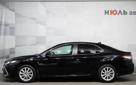 Toyota Camry, 2021 год, 3 820 000 рублей, 4 фотография