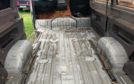 Toyota HiAce H100, 1992 год, 590 000 рублей, 4 фотография