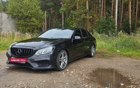Mercedes-Benz E-Класс, 2015 год, 1 820 000 рублей, 2 фотография