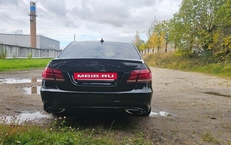 Mercedes-Benz E-Класс, 2015 год, 1 820 000 рублей, 6 фотография