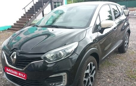 Renault Kaptur I рестайлинг, 2016 год, 1 450 000 рублей, 3 фотография