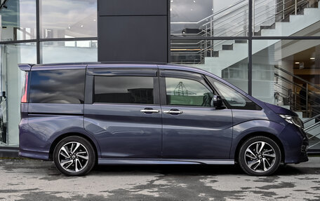 Honda Stepwgn IV, 2016 год, 2 295 000 рублей, 8 фотография