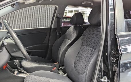 Hyundai Solaris II рестайлинг, 2015 год, 1 060 000 рублей, 12 фотография