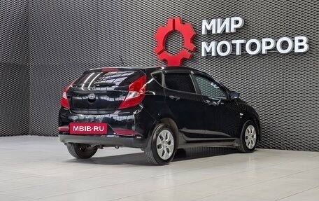 Hyundai Solaris II рестайлинг, 2015 год, 1 060 000 рублей, 5 фотография