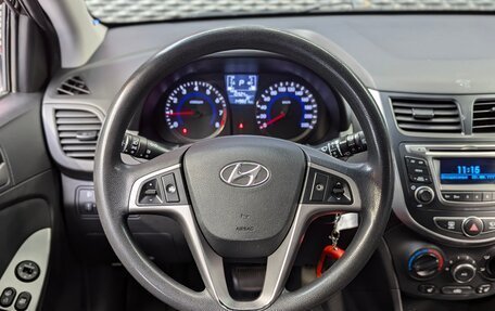 Hyundai Solaris II рестайлинг, 2015 год, 1 060 000 рублей, 16 фотография