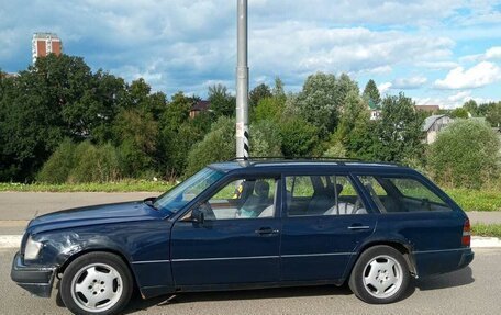 Mercedes-Benz E-Класс, 1994 год, 250 000 рублей, 2 фотография