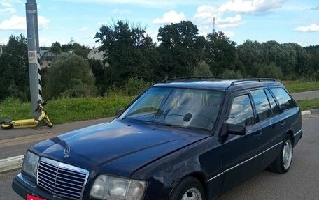 Mercedes-Benz E-Класс, 1994 год, 250 000 рублей, 4 фотография