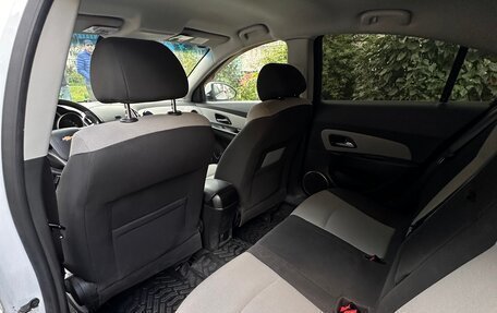 Chevrolet Cruze II, 2012 год, 670 000 рублей, 7 фотография