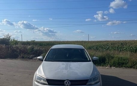 Volkswagen Jetta VI, 2012 год, 650 000 рублей, 4 фотография