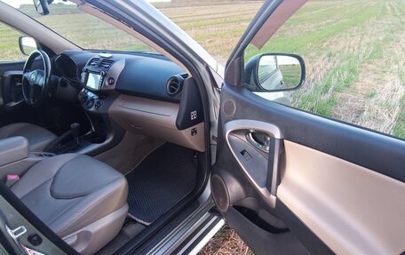 Toyota RAV4, 2006 год, 999 000 рублей, 9 фотография