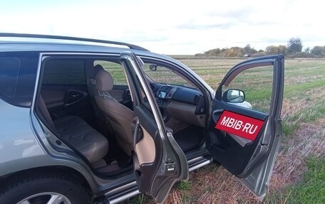 Toyota RAV4, 2006 год, 999 000 рублей, 8 фотография