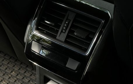 Skoda Superb III рестайлинг, 2016 год, 19 фотография