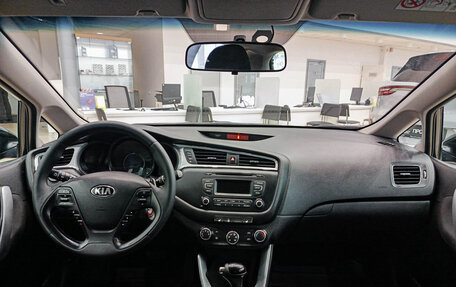 KIA cee'd III, 2015 год, 1 010 000 рублей, 17 фотография