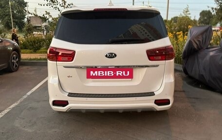 KIA Carnival III, 2019 год, 3 400 000 рублей, 3 фотография