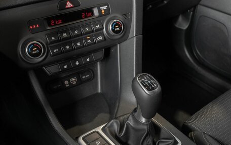KIA Sportage IV рестайлинг, 2018 год, 1 900 000 рублей, 5 фотография
