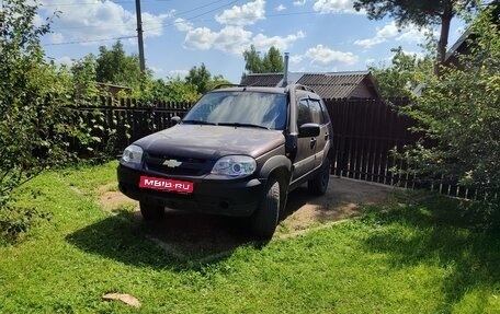 Chevrolet Niva I рестайлинг, 2018 год, 810 000 рублей, 1 фотография