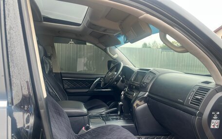 Toyota Land Cruiser 200, 2008 год, 2 850 000 рублей, 6 фотография