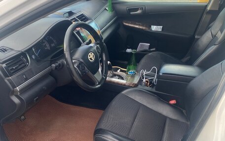 Toyota Camry, 2012 год, 1 200 000 рублей, 7 фотография