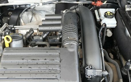 Volkswagen Tiguan II, 2018 год, 1 950 000 рублей, 15 фотография