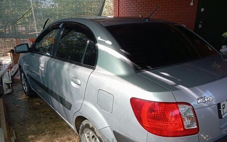 KIA Rio II, 2009 год, 500 000 рублей, 1 фотография