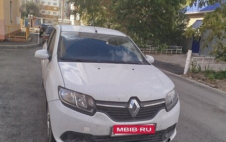 Renault Logan II, 2016 год, 410 000 рублей, 1 фотография