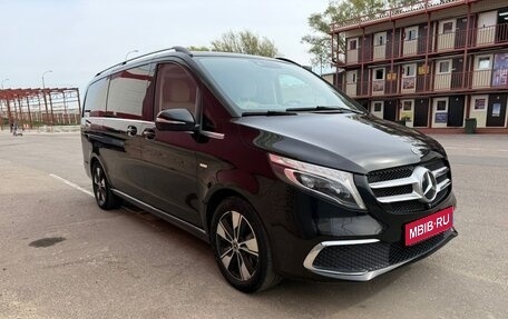 Mercedes-Benz V-Класс, 2020 год, 5 649 000 рублей, 1 фотография