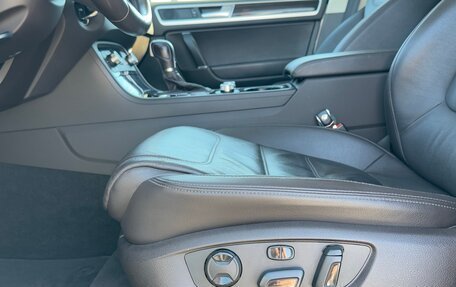 Volkswagen Touareg III, 2017 год, 3 599 000 рублей, 16 фотография