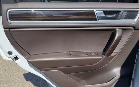 Volkswagen Touareg III, 2017 год, 3 599 000 рублей, 27 фотография