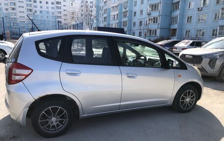 Honda Fit III, 2008 год, 440 000 рублей, 3 фотография
