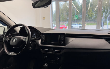 Skoda Rapid II, 2021 год, 1 550 000 рублей, 16 фотография
