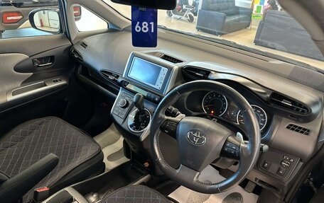 Toyota Wish II, 2010 год, 1 569 000 рублей, 11 фотография