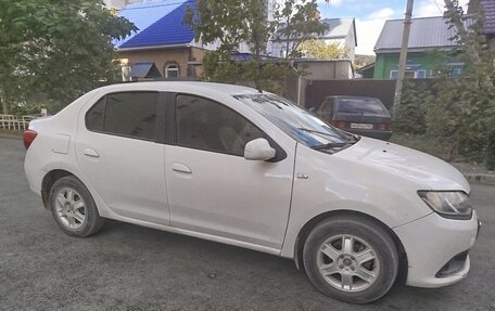 Renault Logan II, 2016 год, 410 000 рублей, 2 фотография
