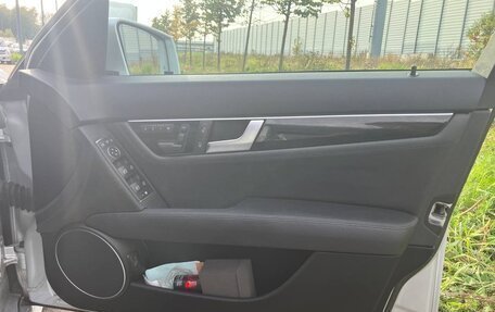 Mercedes-Benz C-Класс, 2013 год, 1 500 000 рублей, 18 фотография