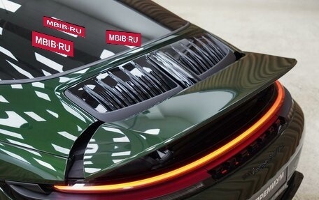 Porsche 911, 2025 год, 33 990 000 рублей, 39 фотография