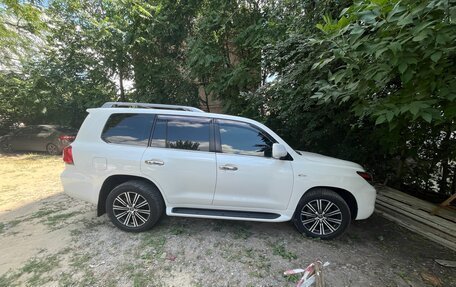 Lexus LX III, 2011 год, 3 150 000 рублей, 9 фотография